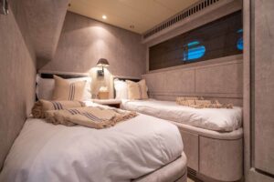 Leopard 102 Yacht Chater Ibiza - Ibiza VIP Island