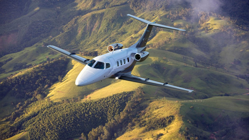 Embraer-Phenom-100E-private-jet-ibiza